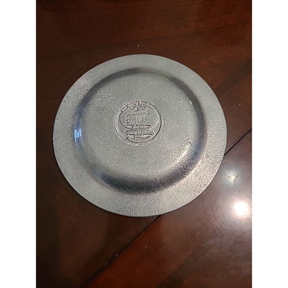 LRC Pewter Award Plate By Pewtarex 5.75" Paw Prints Logo - Picture 3 of 4
